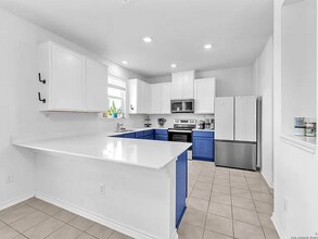 15836 Selene View in San Antonio, TX - Building Photo - Building Photo