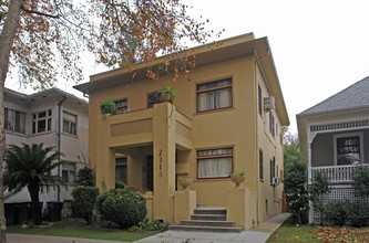 2315 O St in Sacramento, CA - Building Photo - Building Photo