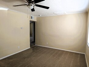 131 Willow Rd NW in Albuquerque, NM - Building Photo - Building Photo