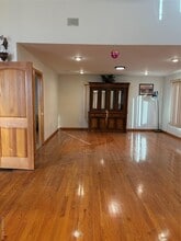 258-05 83rd Ave in Queens, NY - Building Photo - Building Photo