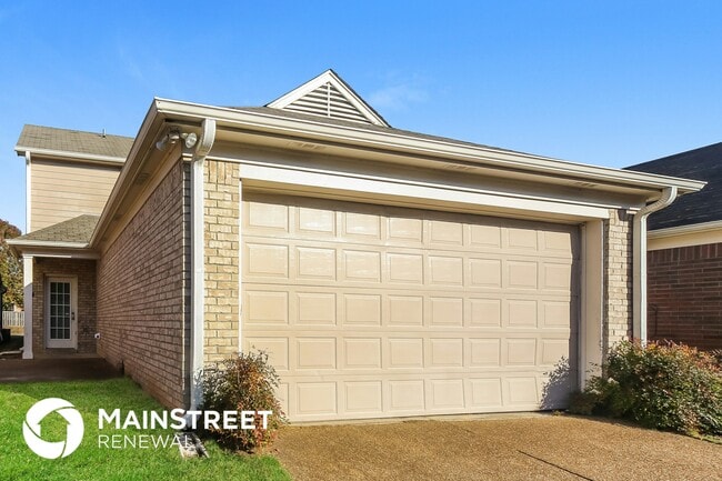 property at 10085 Woodland Hills Dr