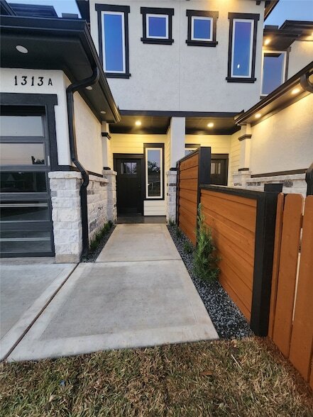 1313 Gary Ave in Pasadena, TX - Building Photo - Building Photo