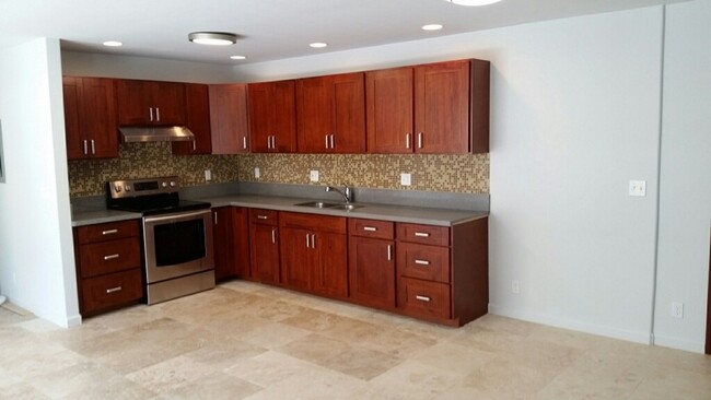 1427 16th Ave in Honolulu, HI - Building Photo - Building Photo