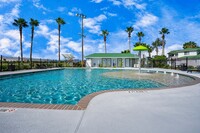 Green Caye Village in Dickinson, TX - Foto de edificio - Building Photo