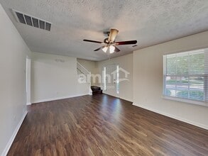 3772 Emperors Cove in Snellville, GA - Foto de edificio - Building Photo