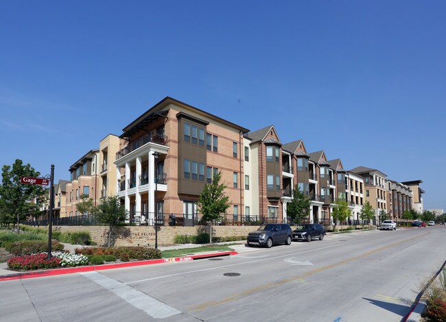 The Kelton at Clearfork