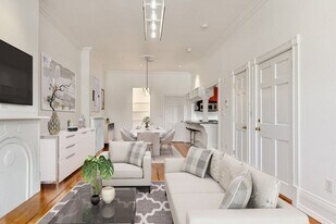 36 Cottage St in Boston, MA - Building Photo