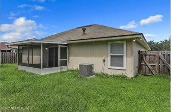 6561 Skyler Jean Dr in Jacksonville, FL - Building Photo - Building Photo