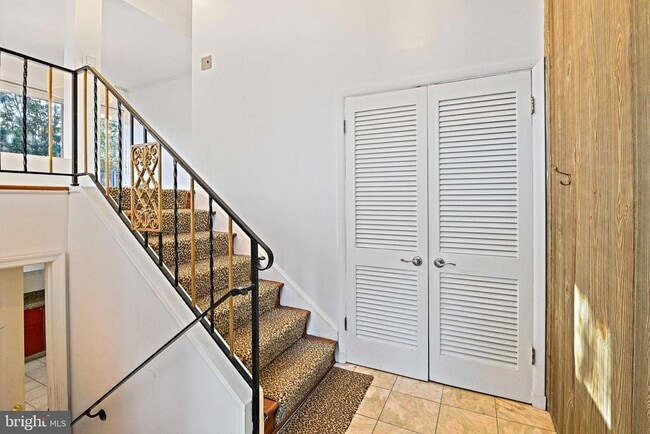 1126 Ormond Ct in McLean, VA - Building Photo - Building Photo