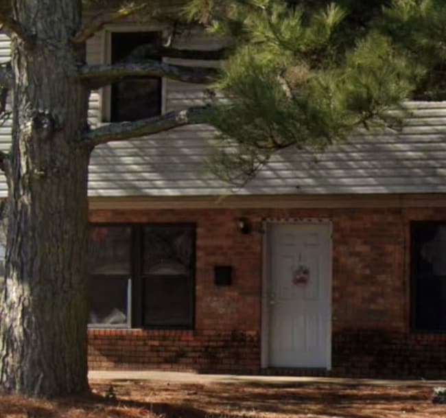 property at 402 Mimosa Cir