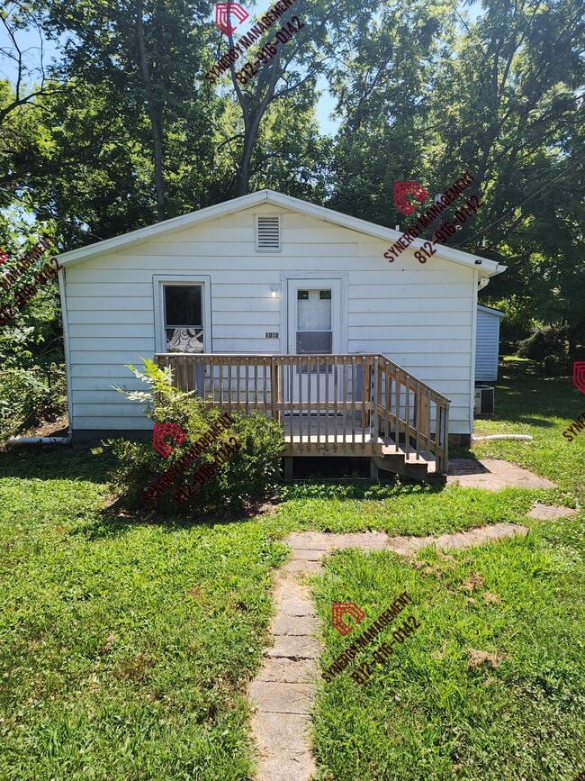 1010 Stewart Ave