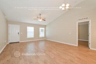 1913 Maury Rd in St. Cloud, FL - Foto de edificio - Building Photo