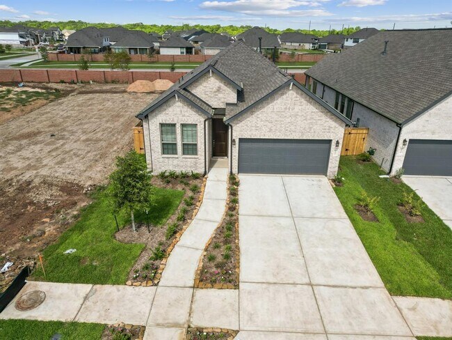 1935 Waters Branch Dr in Sienna, TX - Building Photo - Building Photo