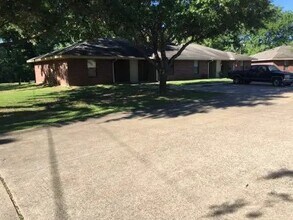 125 Elders Dr in Tatum, TX - Building Photo - Building Photo