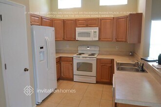 4841 14th Ave E in Bradenton, FL - Building Photo - Building Photo