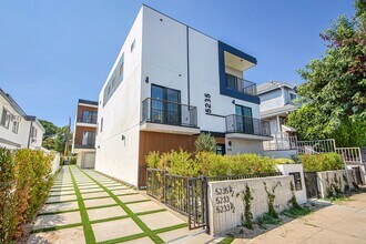 5235 Satsuma Ave in Los Angeles, CA - Building Photo - Building Photo