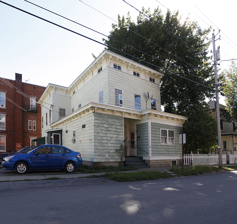 21-25 Mohawk St in Fort Plain, NY - Foto de edificio