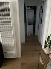 2202 Penmar Ave, Unit 2202 in Venice, CA - Building Photo - Building Photo