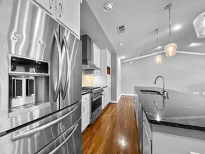 4012 Dillard Ct in Dallas, TX - Building Photo - Building Photo