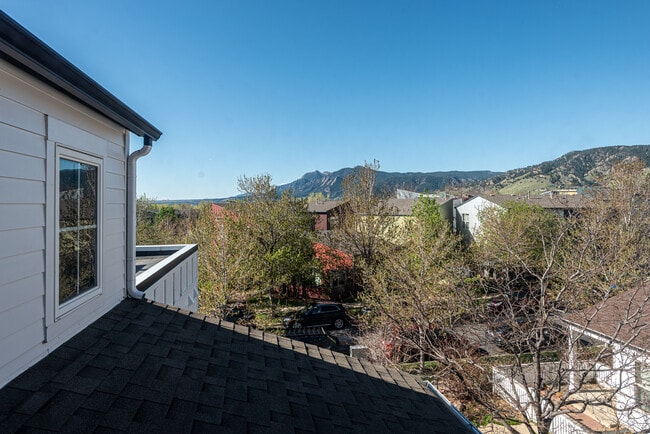 1575 Zamia Ave, Unit 5 in Boulder, CO - Foto de edificio - Building Photo