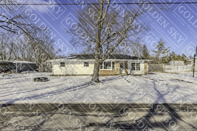 9914 E Miller St in Selma, IN - Building Photo