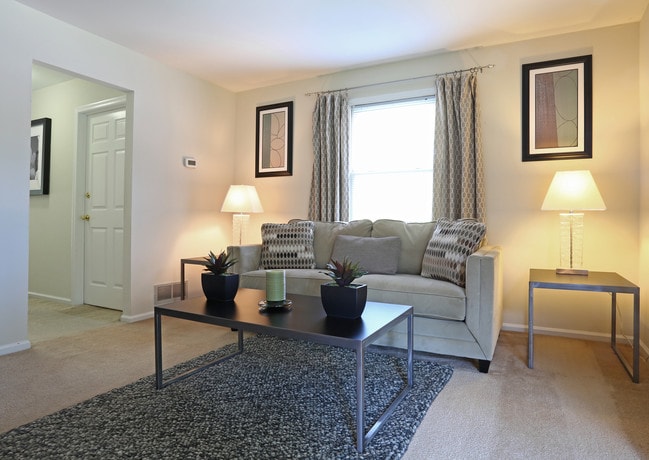 Walden Townhomes in Wilmington, DE - Foto de edificio - Interior Photo