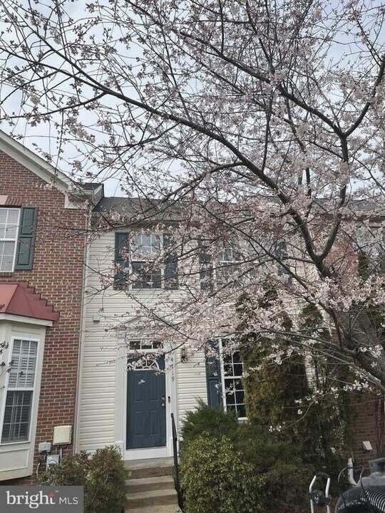 4719 Morning Glory Trail in Bowie, MD - Building Photo