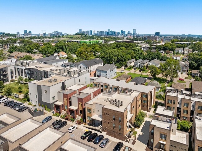 property at 1613 Marshall Hollow Dr