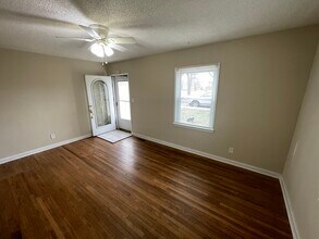 402 S Dysart Ave in Springfield, MO - Building Photo - Building Photo