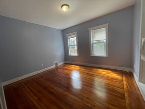 24 Litchfield St, Unit 1 in Boston, MA - Building Photo - Building Photo