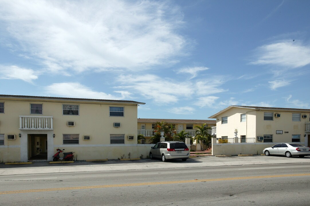 Terrace Apartments in Hialeah, FL - Building Photo