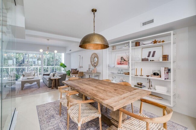 property at 455 NE 39th St