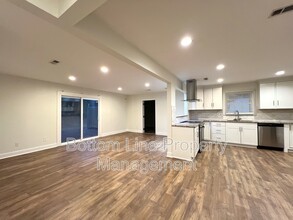 1926 Tyvola Rd in Charlotte, NC - Building Photo - Building Photo