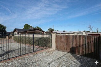 93 S 95th St in Chandler, AZ - Building Photo - Building Photo