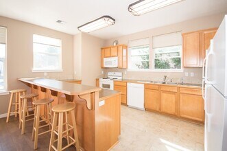 1110 NW 27th St in Corvallis, OR - Building Photo - Building Photo