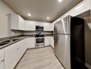 203 SW Marigold St in Blue Springs, MO - Building Photo - Building Photo