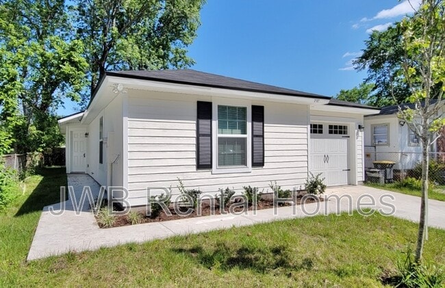 2107 Baldwin St in Jacksonville, FL - Building Photo - Building Photo