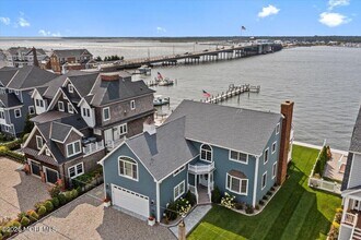 1118 Barnegat Ln in Mantoloking, NJ - Building Photo - Building Photo
