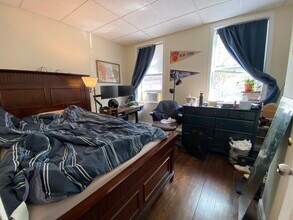 10 Grove St, Unit 1 in Boston, MA - Building Photo - Building Photo
