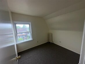 149 Washburn Ave in Freeport, NY - Building Photo - Building Photo