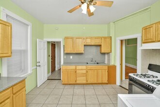 30 Euclid Ave, Unit 1 in Quincy, MA - Building Photo - Building Photo