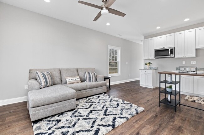 property at 1013 B St