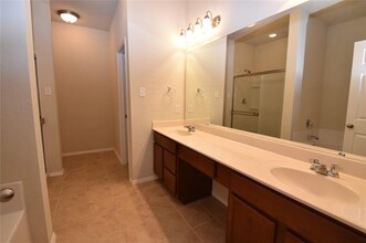 1040 Marietta Ln in Aubrey, TX - Building Photo - Building Photo