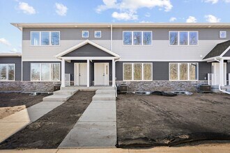 5713 Eternity Dr in Madison, WI - Building Photo - Building Photo