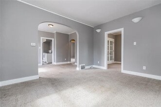 728 5th Ave SW in Cedar Rapids, IA - Building Photo - Building Photo