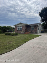 65 Peck Ave in Merritt Island, FL - Building Photo - Building Photo