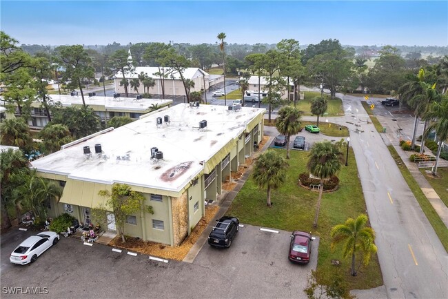 property at 1852 Golf View Ave