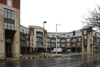 Centercourt Condominiums in Lexington, KY - Building Photo - Building Photo