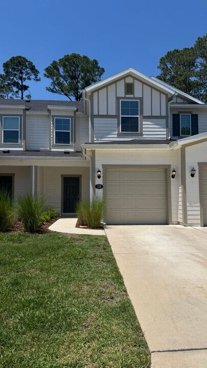 238 Mustard Hl Ct in St. Augustine, FL - Building Photo