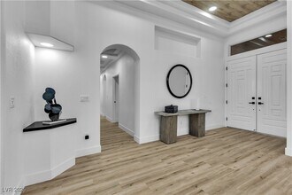 9513 Villa Ridge Dr in Las Vegas, NV - Building Photo - Building Photo